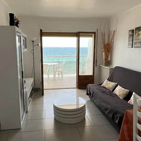 Apartment Front 31